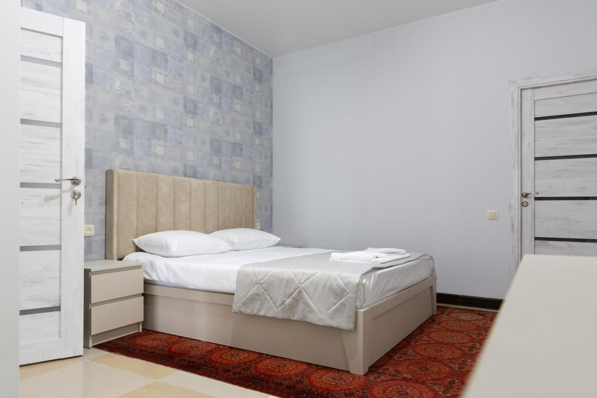 Gladzor Hotel エクステリア 写真