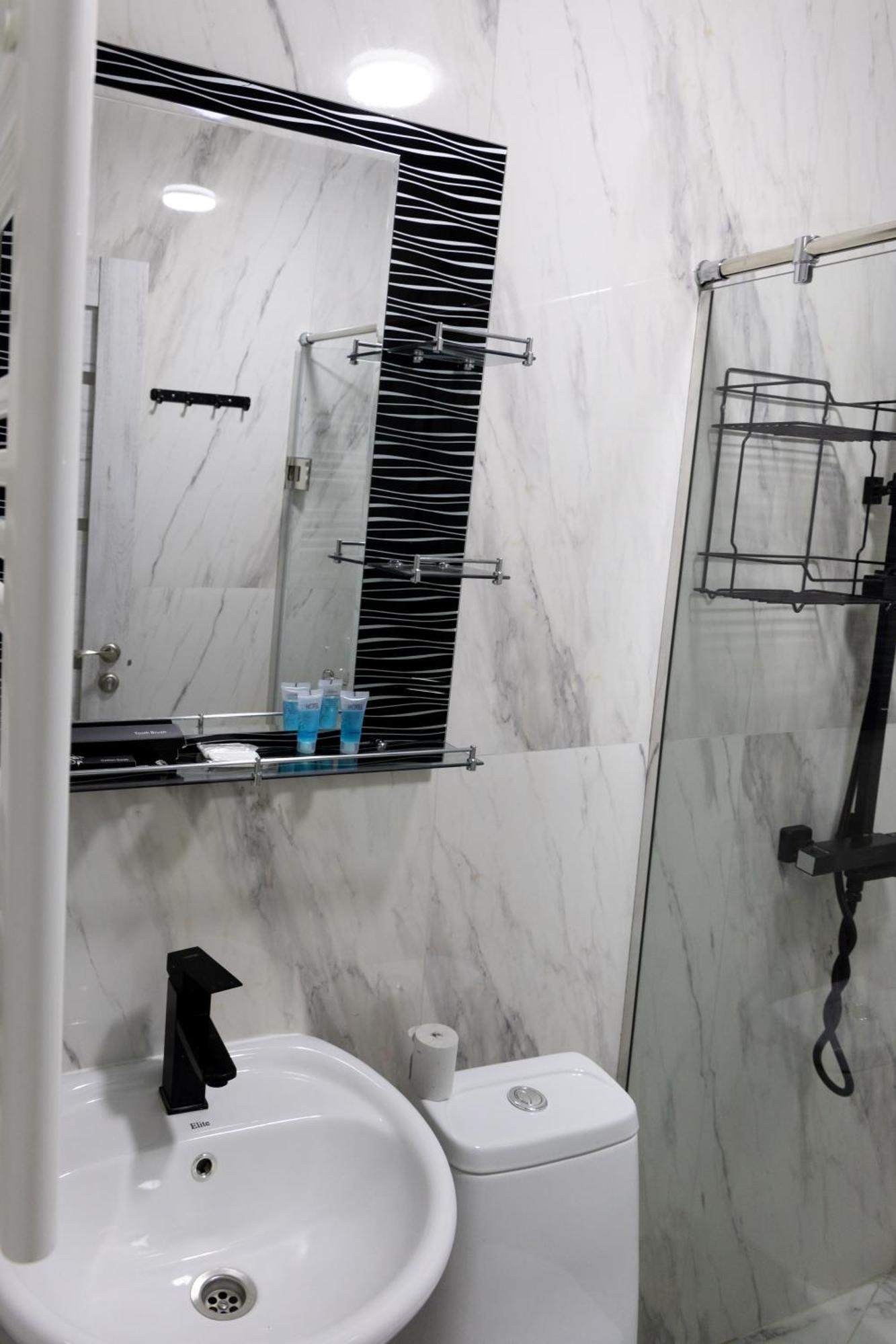 Gladzor Hotel エクステリア 写真